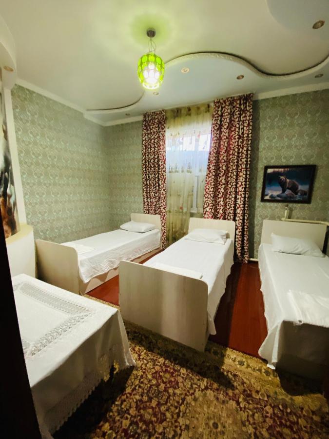 Vip Hostel Turkistan Eksteriør billede